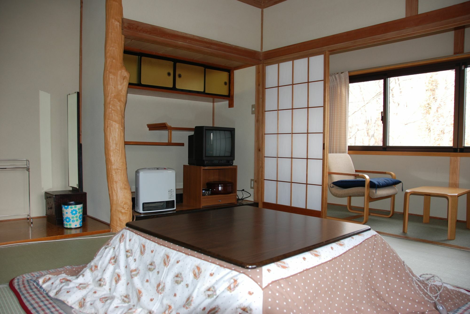 Yamanouchi Guest House Yamanakako Exteriör bild